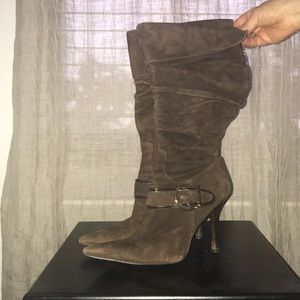 Guess suede boots